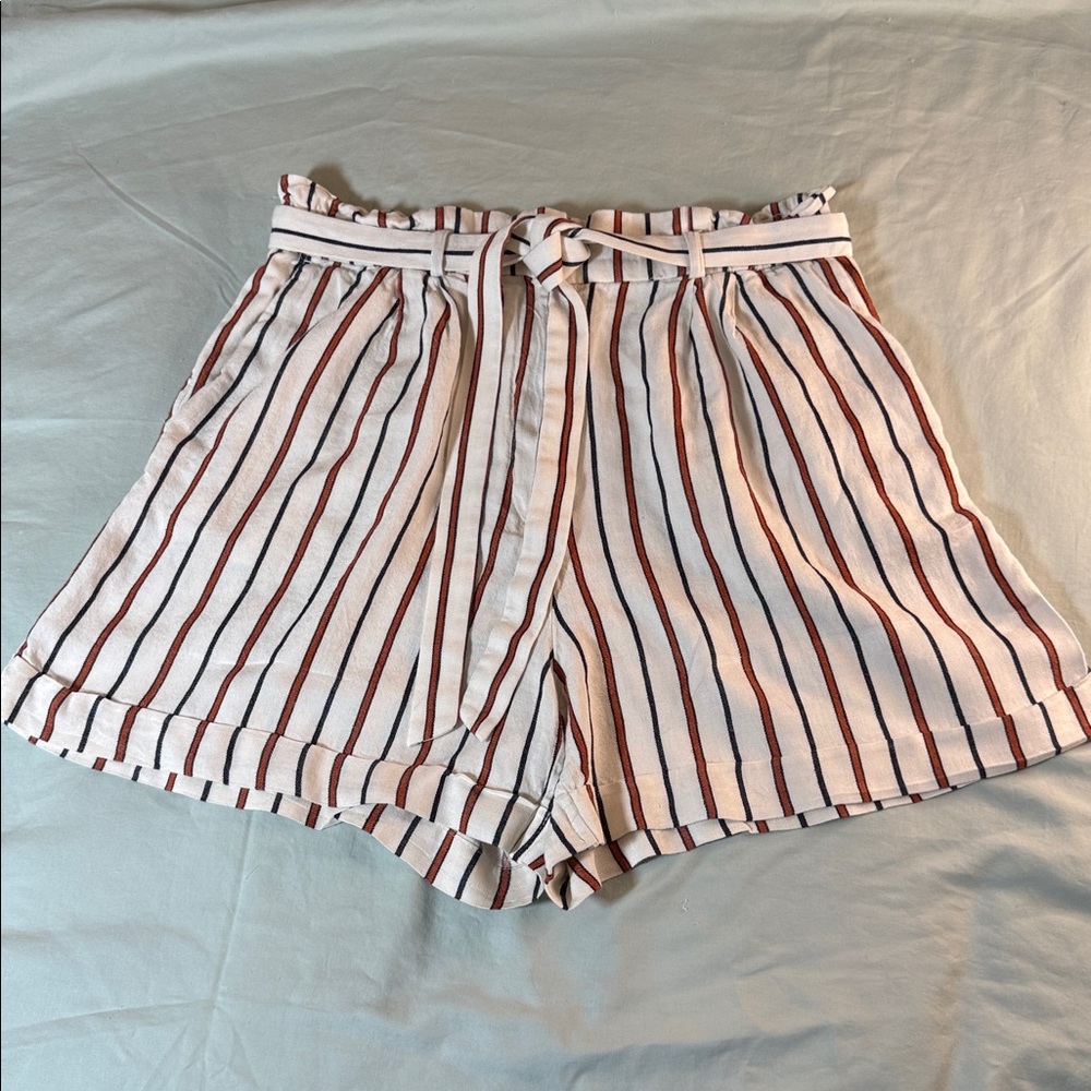 H&M Off- White with rust and navy Striped High Waist Shorts size 8